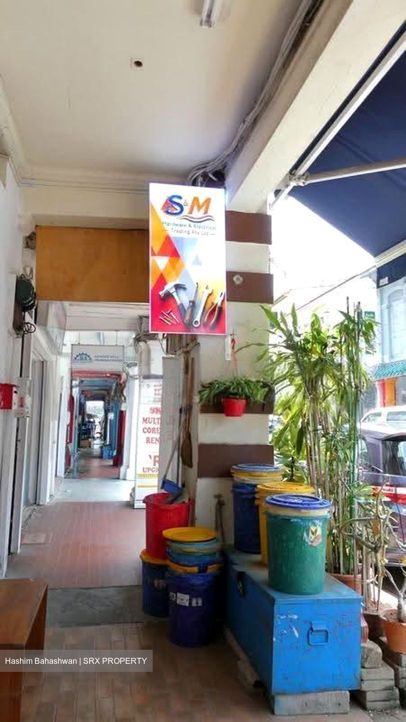 Desker Road Conservation Area (D8), Retail #614464621
